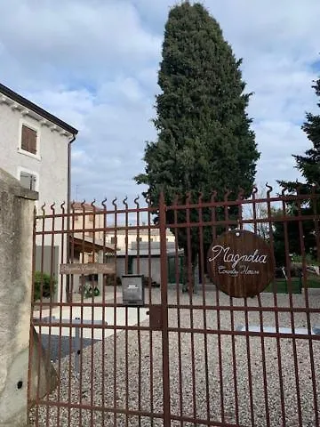 Magnolia Country House Pescantina 0*,
